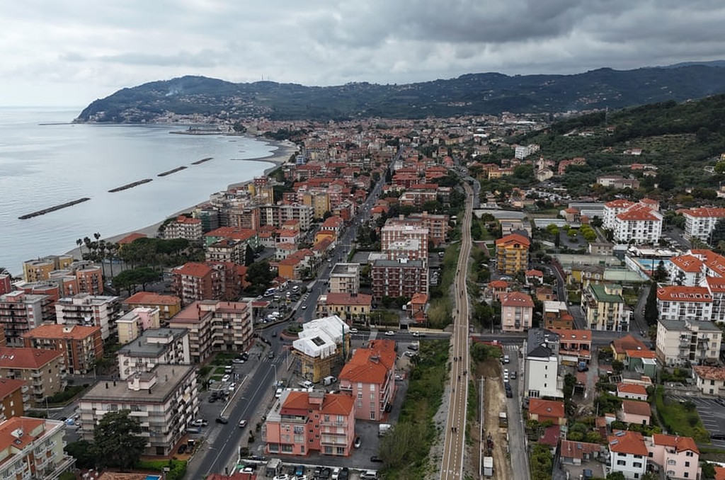 The Riviera dei Fiori bike and pedestrian path in the Cervo section The Riviera dei Fiori bike and pedestrian path in the Cervo section