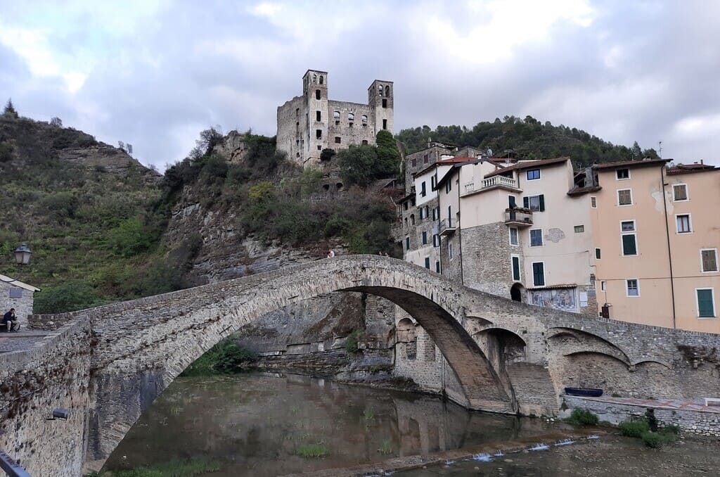 Ponte Vecchio, simbolo di Dolceacqua