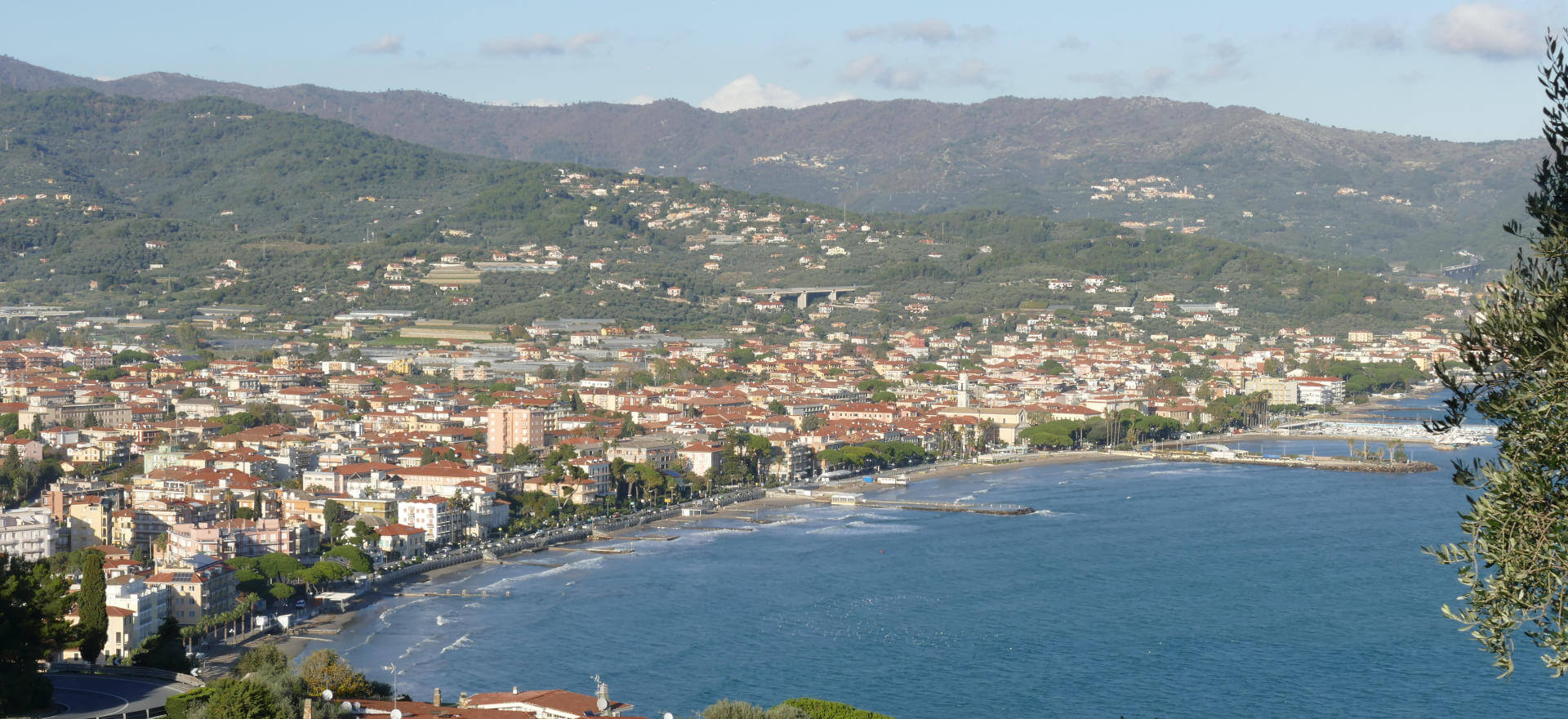 The town of Diano Marina between past and present