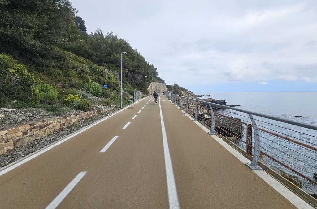 The route of the Diano Marina–Andora bike path Part of the Diano Marina–Andora bike path