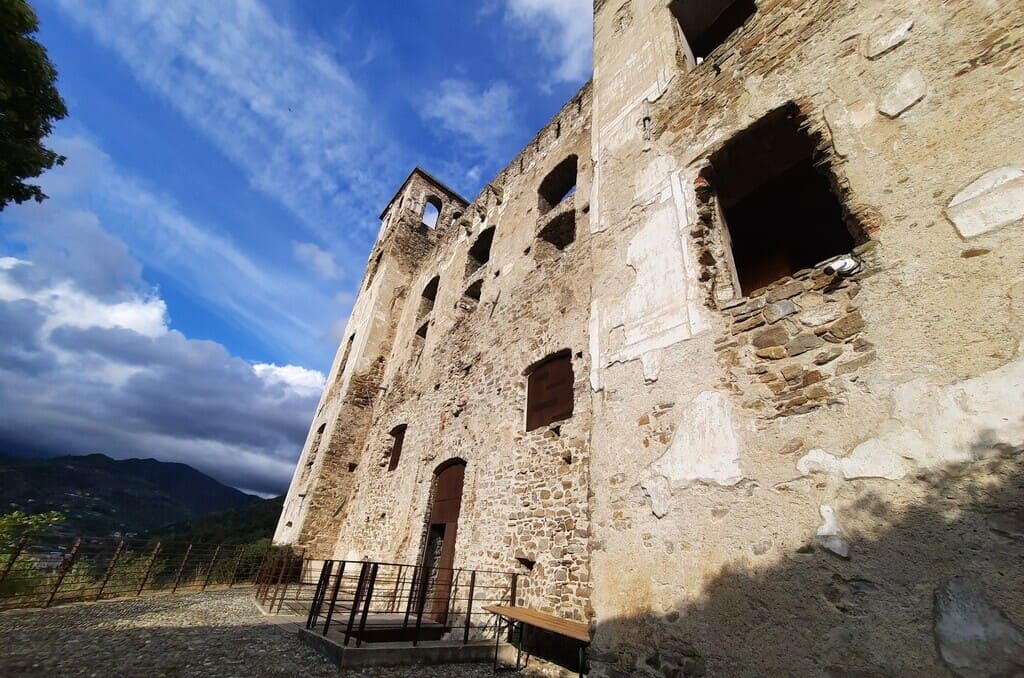 The exterior of the castle of Dolceacqua