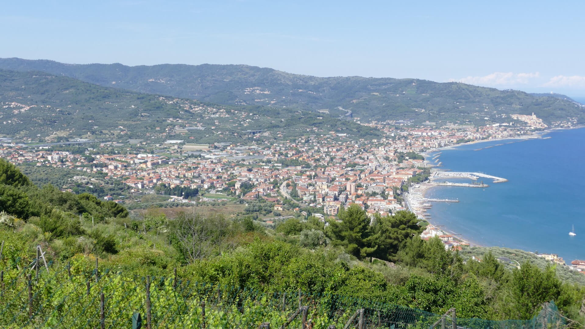 I dintorni di Diano Marina in motorino