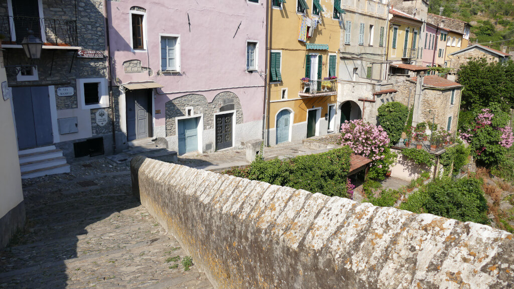 Over the bridge of the Knights of Malta