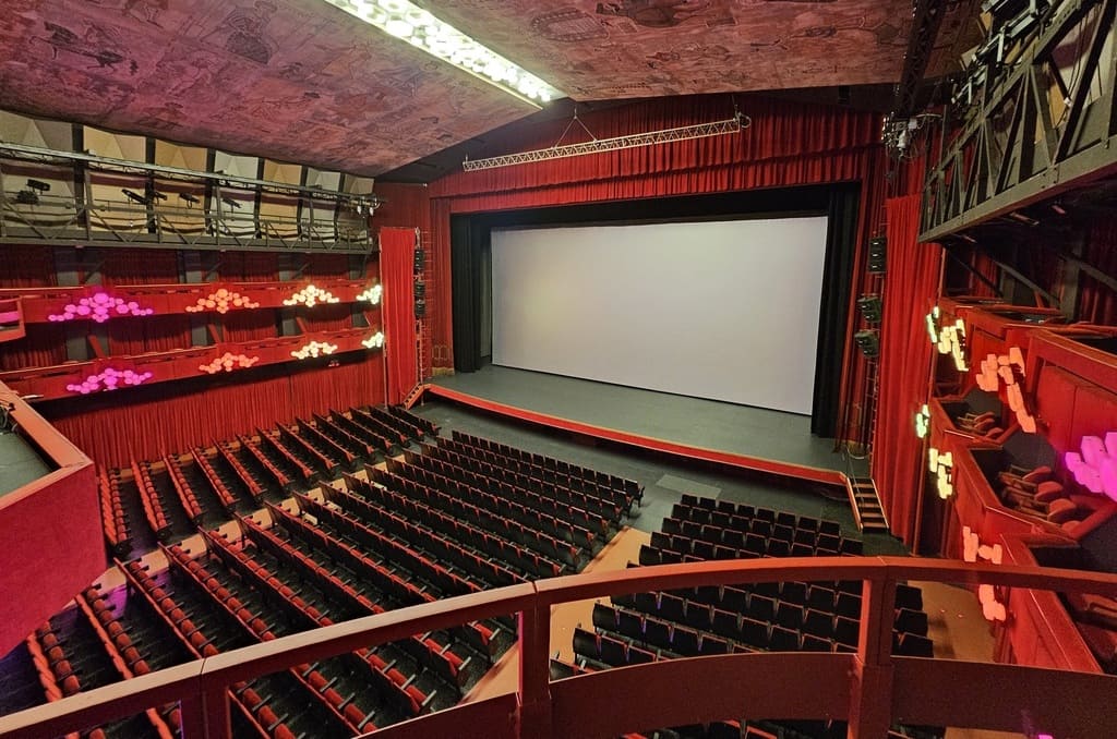 Die Galerie des Teatro Ariston in Sanremo