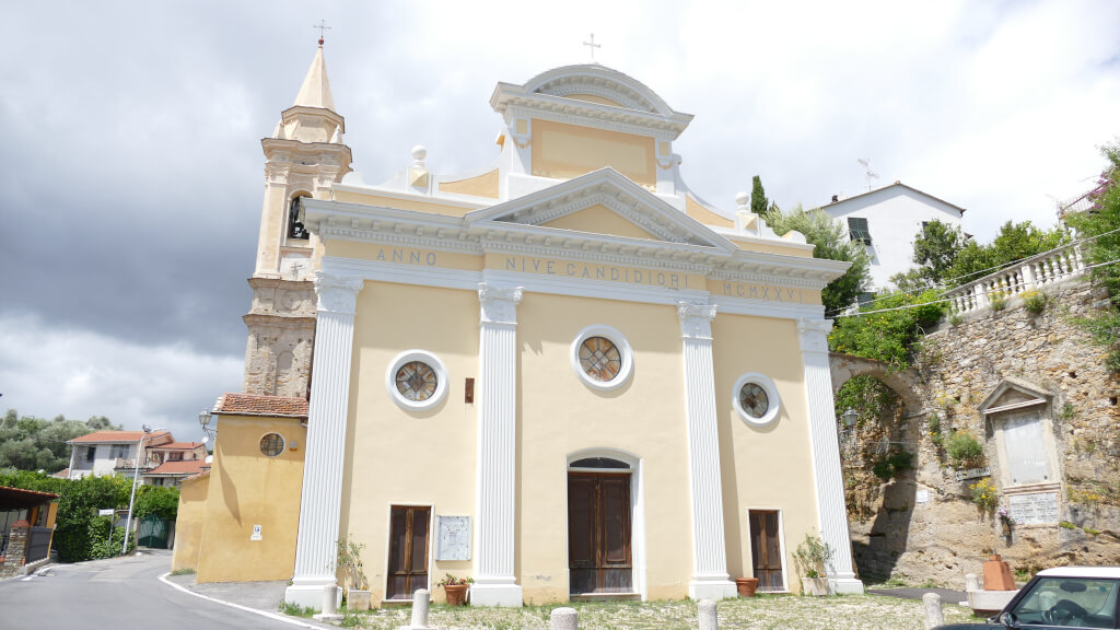 La chiesa della Madonna della Neve a Pairola